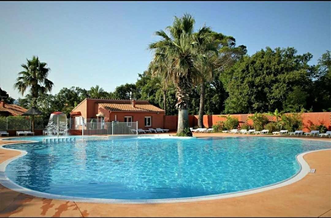 Camping Le Clos Du Thym - Argelès-sur-Mer Eksteriør bilde